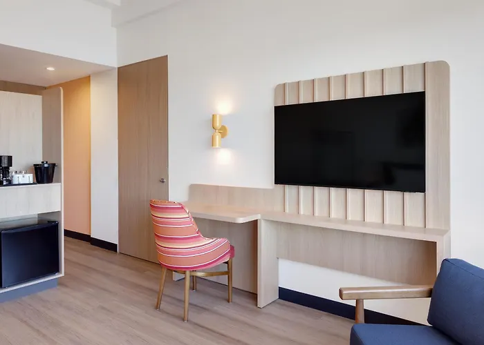 Hampton By Hilton Guanacaste Airport 3*
