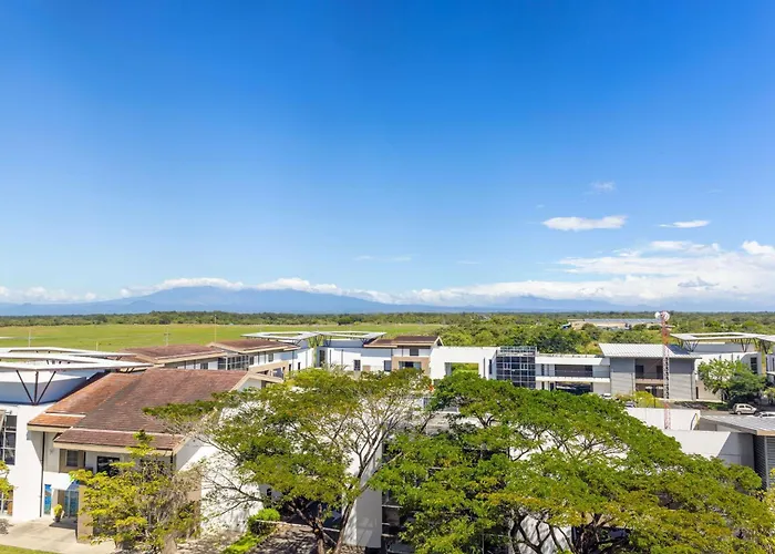 Hampton By Hilton Guanacaste Airport Hotel