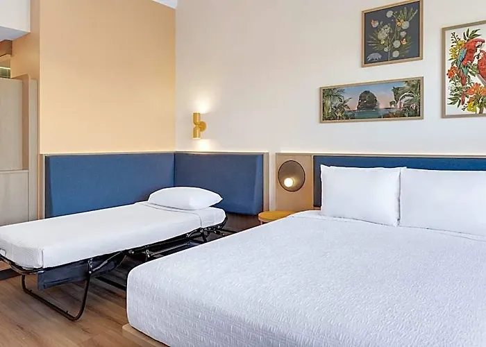 Hampton By Hilton Guanacaste Airport 3*